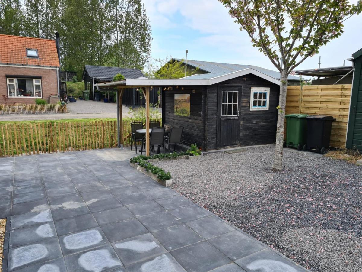 Schwone Diekhuusje - Vakantiewoning Aan De Noordzeekust Villa Schoondijke Bagian luar foto