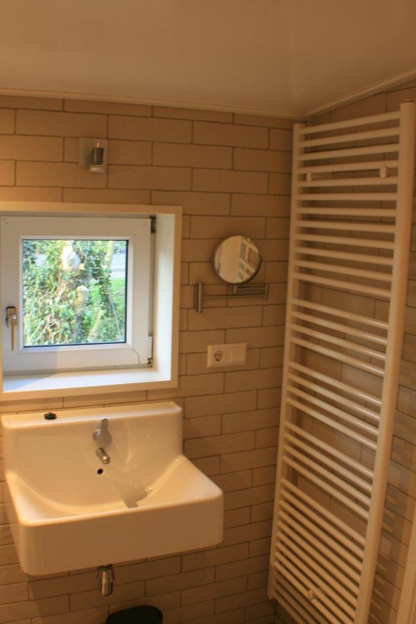 Schwone Diekhuusje - Vakantiewoning Aan De Noordzeekust Villa Schoondijke Bagian luar foto
