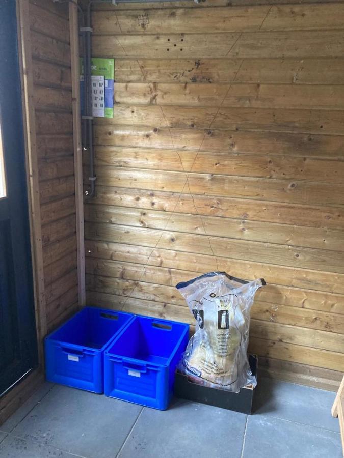Schwone Diekhuusje - Vakantiewoning Aan De Noordzeekust Villa Schoondijke Bagian luar foto